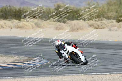 media/Dec-07-2025-CVMA (Sun) [[3e7d2de5dc]]/Race 8-Middleweight Shootout/